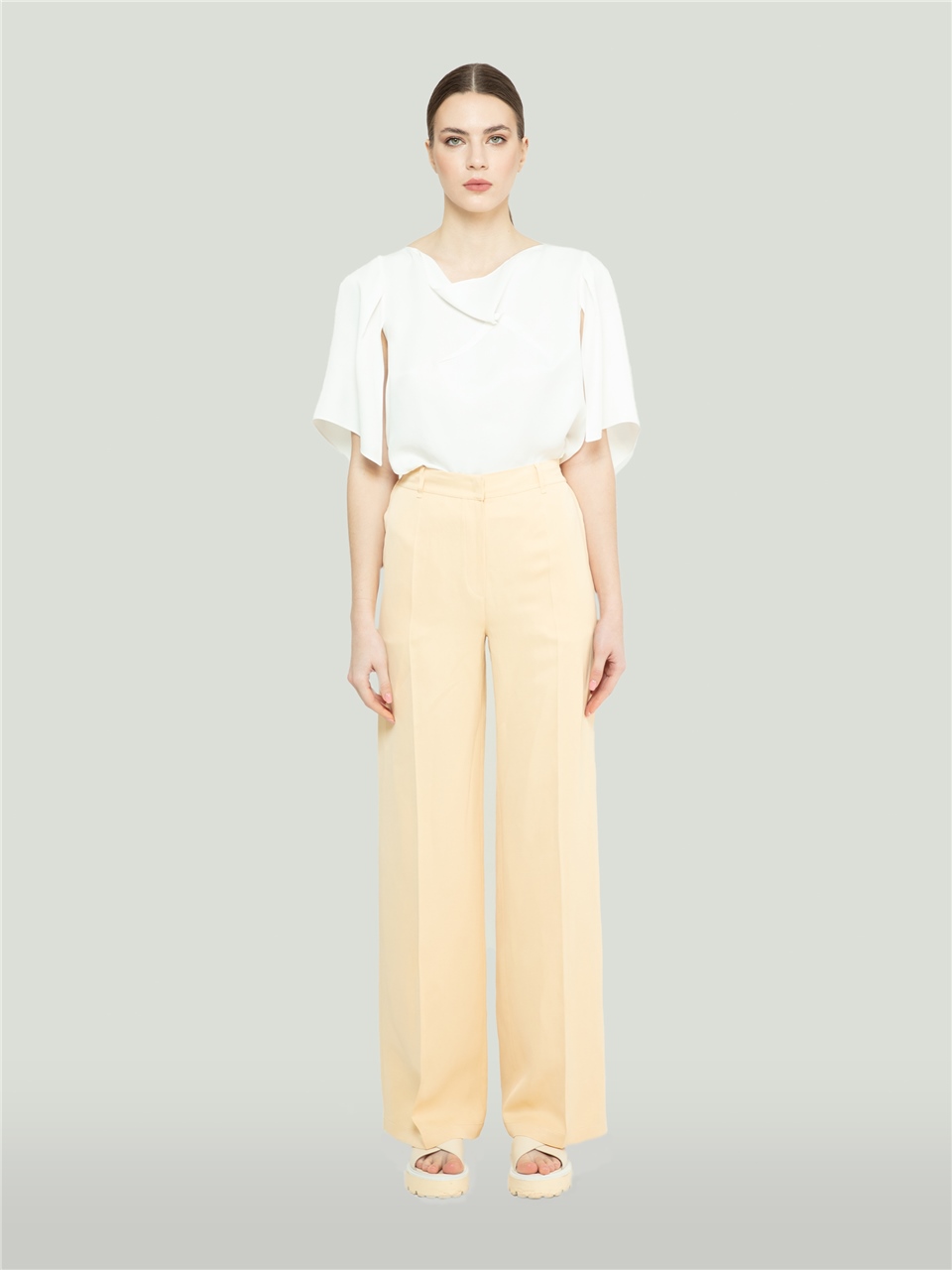QS2242053-Cream Colored Trousers-BAQA