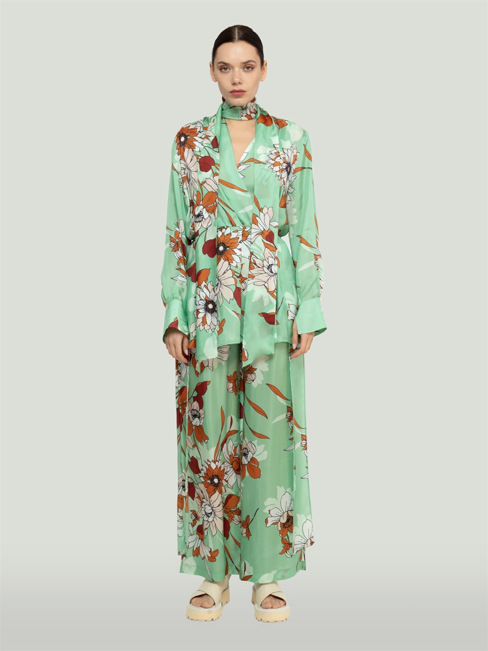 QS2242004-Floral Pattern Green Trousers-BAQA