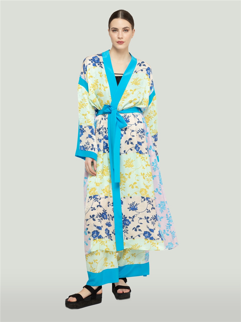 QS2247009-Çiçek Desenli Kimono-BAQA